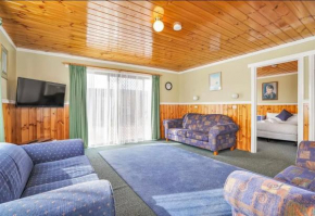 10-72 at Kellraine - 3 bed fully self contained